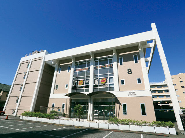 亜細亜大学のオープンキャンパス