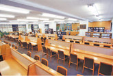 北海学園大学の図書館