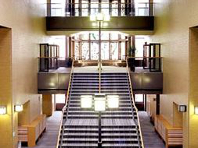 名城大学の図書館
