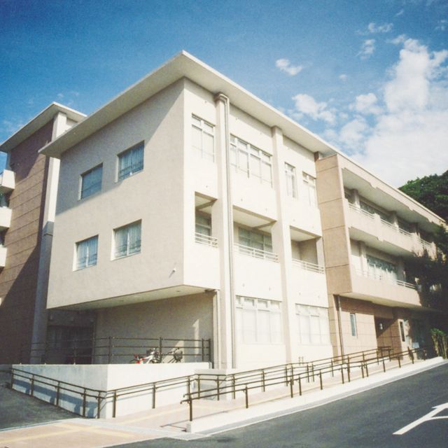 横須賀市立看護専門学校