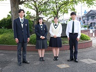 川口東高等学校の制服