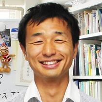 堀田 典生 先生