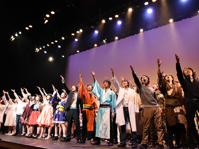 「渋谷区文化総合センター大和田 さくらホール」にて行われた卒業公演。