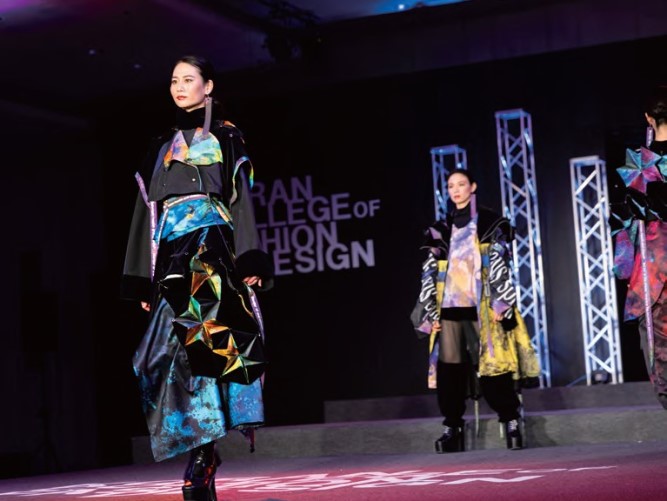 香蘭ファッションデザイン専門学校の卒業作品・卒業制作